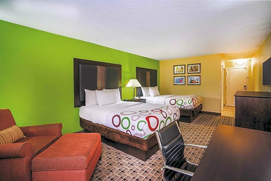 La Quinta Inn & Suites by Wyndham Baltimore South/Glen Burnie