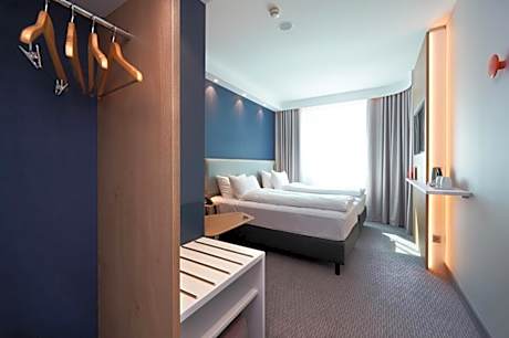 Standard Room with Two Single Beds