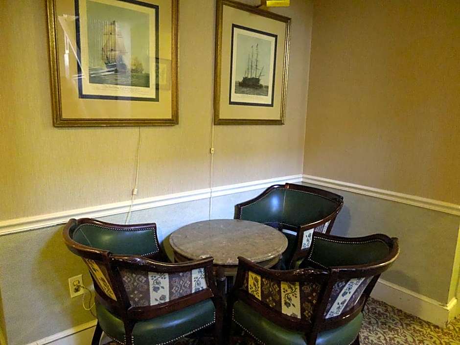 The Embassy Inn