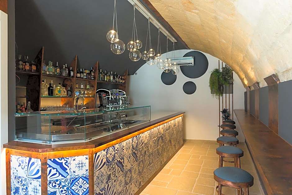 Mare Versus Luxury Suites