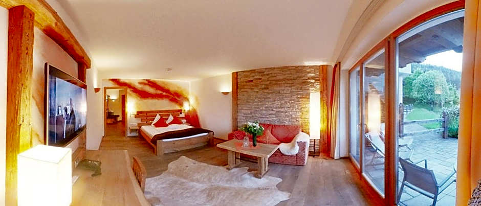 Feuriger Tatzlwurm Berghotel & Spa, BW Signature Collection