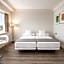 Hotel Chamartin The One