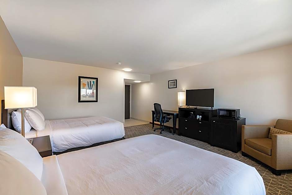 The Prime Suites, Vallejo - Napa Valley and Six Flags Discovery Kingdom