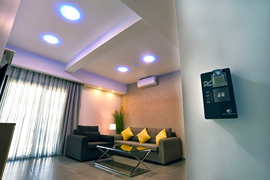 Rise Hotel