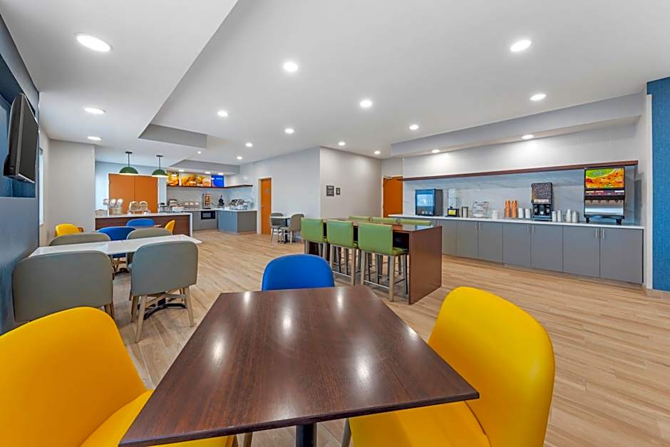 Comfort Inn & Suites Oklahoma City North - Quail Springs