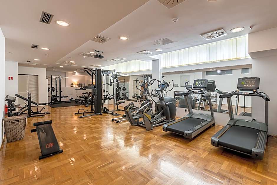 Annex building of Art Hotel