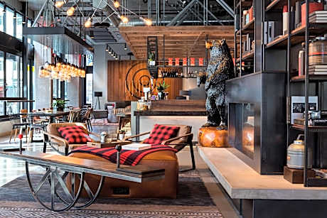 Moxy by Marriott Seattle Downtown