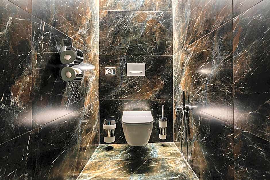 BOUTIQUE HOTEL11 with rooftop SPA