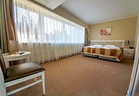 Superior Room with Waterpark and Spa Access