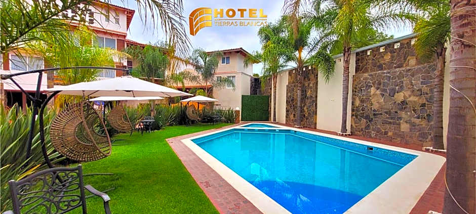 Hotel Tierras Blancas