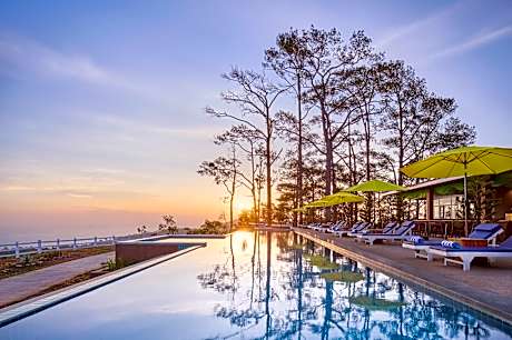 Romhaey Kirirom Resort by EHM