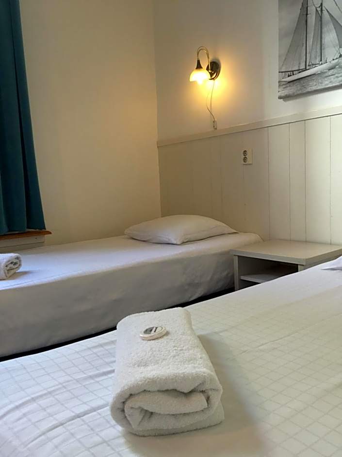 Euphemia Budget Old City Canal Zone