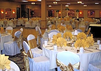 Airport Plaza Hotel