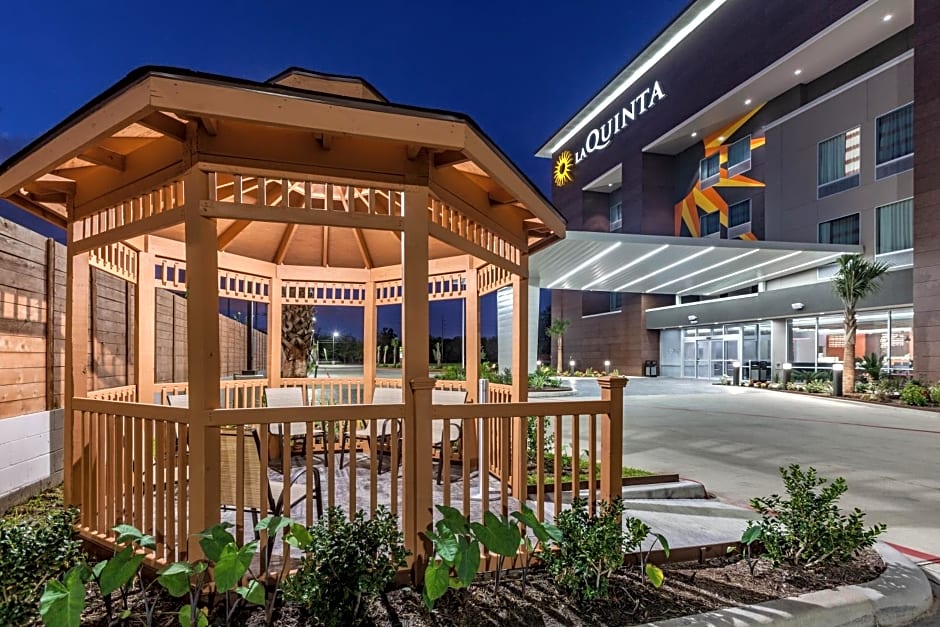 La Quinta by Wyndham Houston East at Sheldon Rd