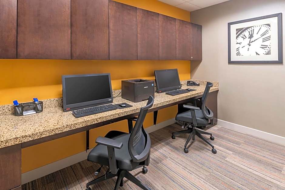 Holiday Inn Express Hays By IHG