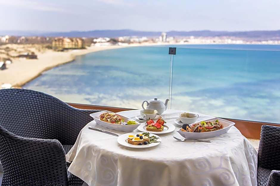 Paradiso Dreams Hotel