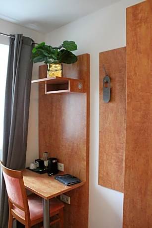 Single Room with Bathroom