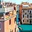All'Angelo Art Hotel