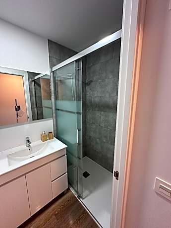 Beautiful new apartment in the city center 