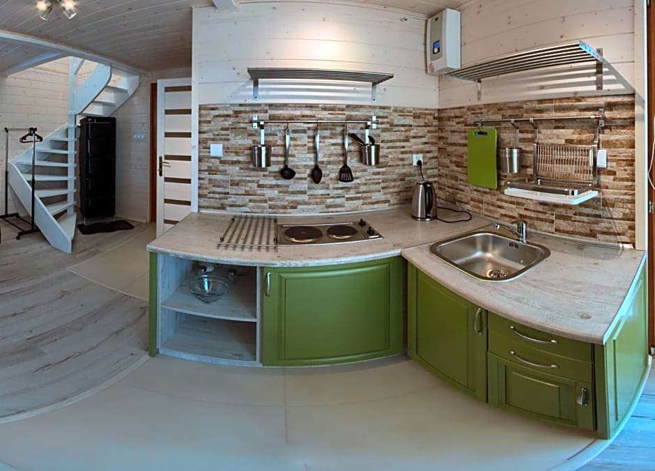 Domki nad jeziorem czorsztyńskim