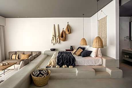 Suite with Private Pool