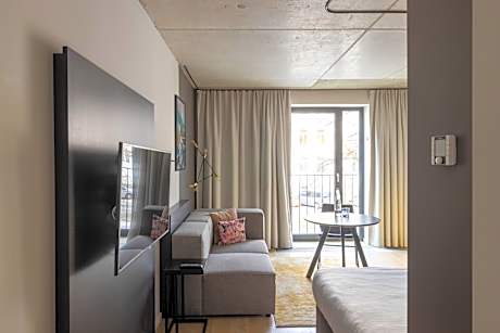 Medium Room - Single Bed