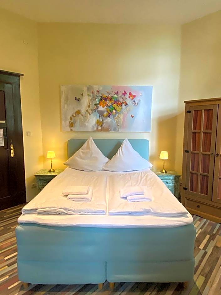 Avalon Bed & Breakfast
