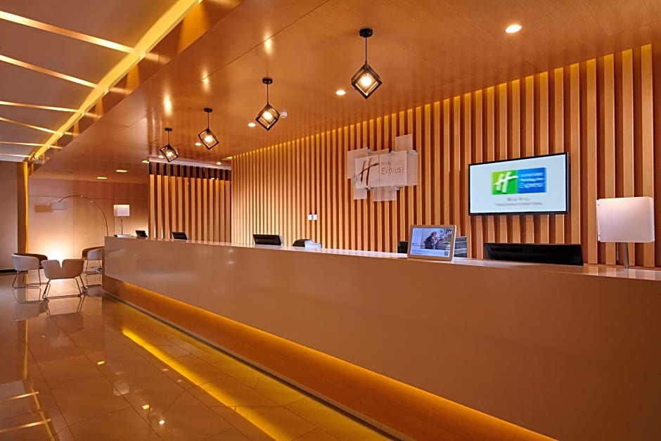 Holiday Inn Express Tangshan Downtown By IHG