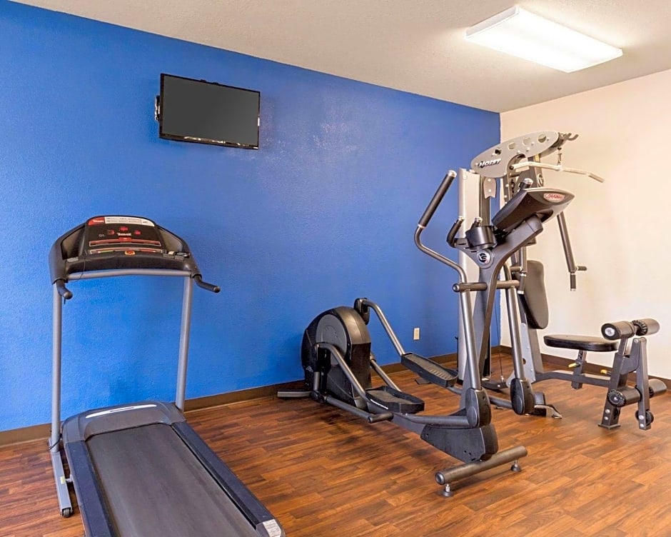 Quality Suites Huntsville Near University