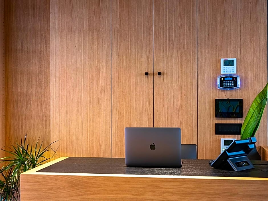 3 Pines Design Living