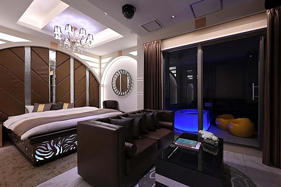 HOTEL VARKIN ANNEX