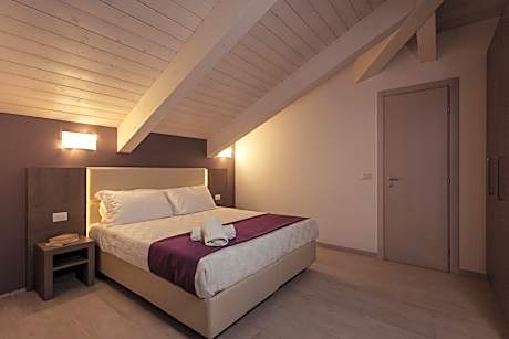 Suite with Spa Bath