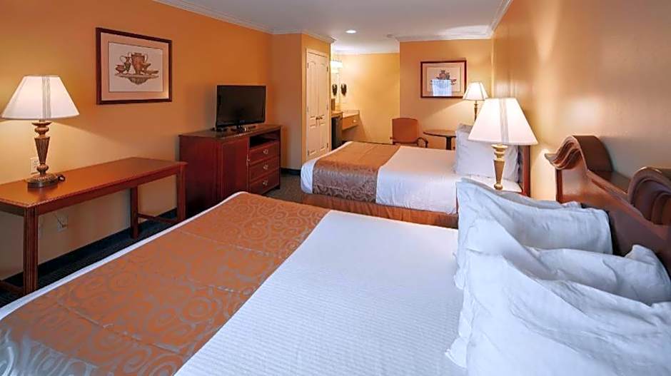 Best Western Forest Inn