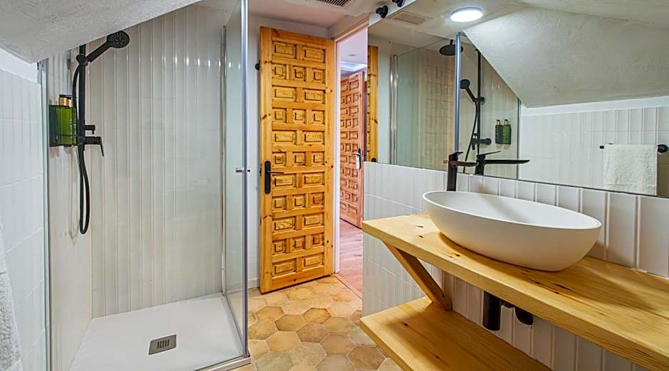 Hotel BESTPRICE Santillana