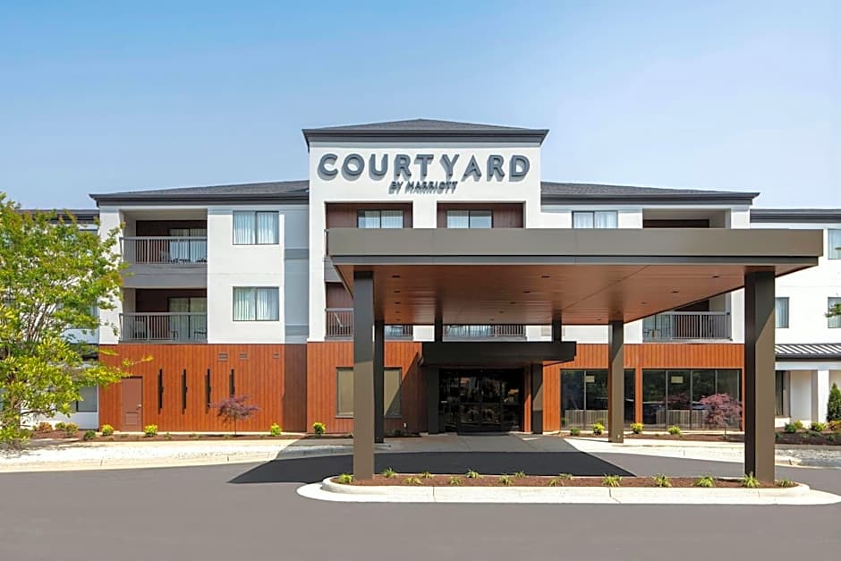 Courtyard by Marriott Lynchburg