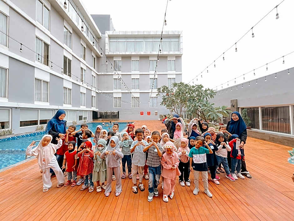 Ascent Premiere Pasuruan