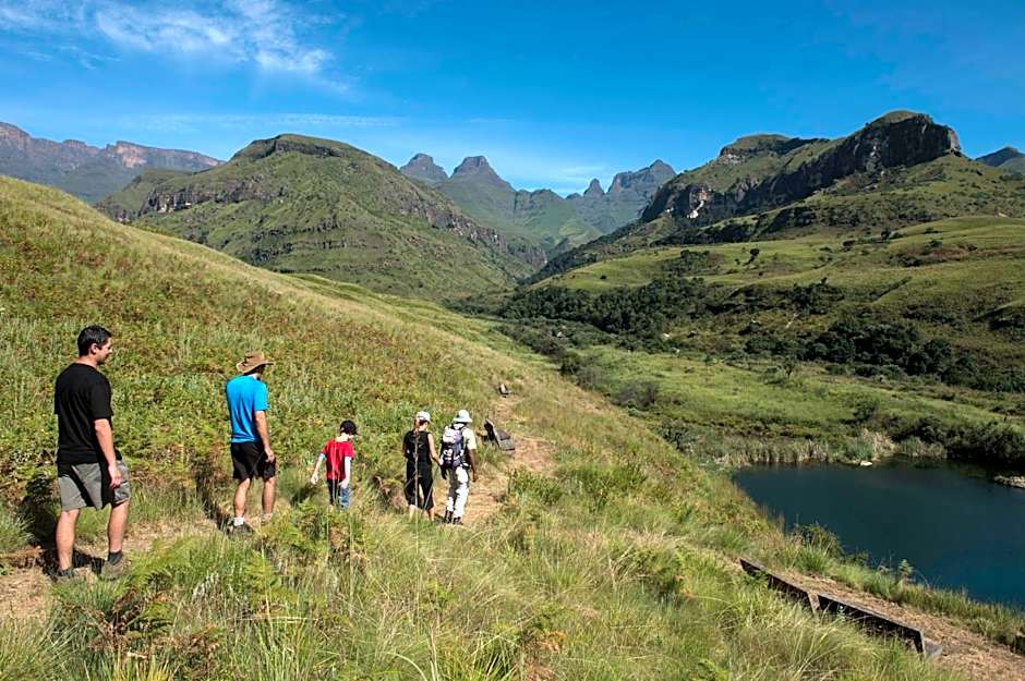 Cathedral Peak Hotel
