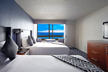 Deluxe Room, 2 Queen Beds, Oceanfront
