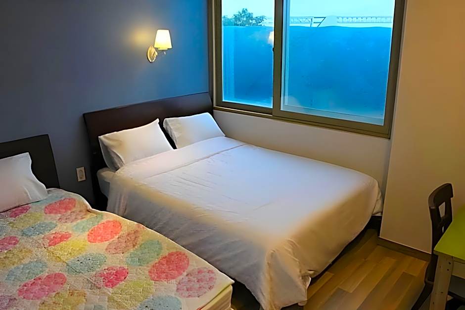 Bexco Hostel B&B