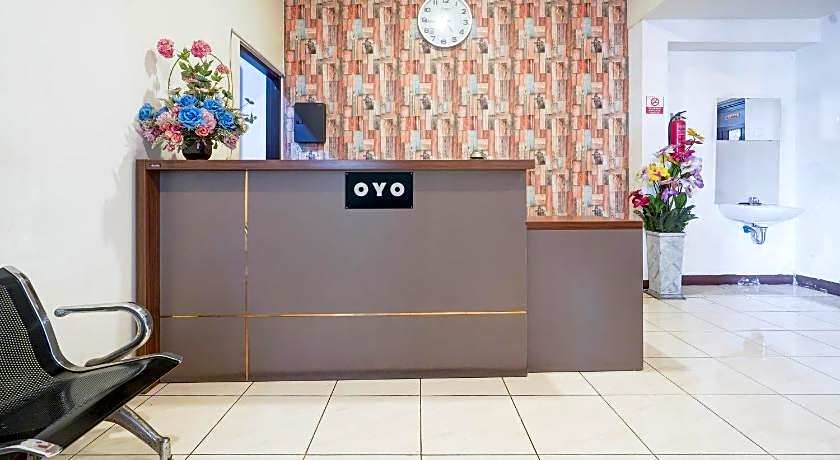 RedDoorz near AP Pettarani 3