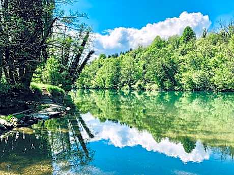 Mulina River Lodge