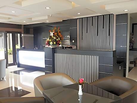 Millinov Boutique Hotel