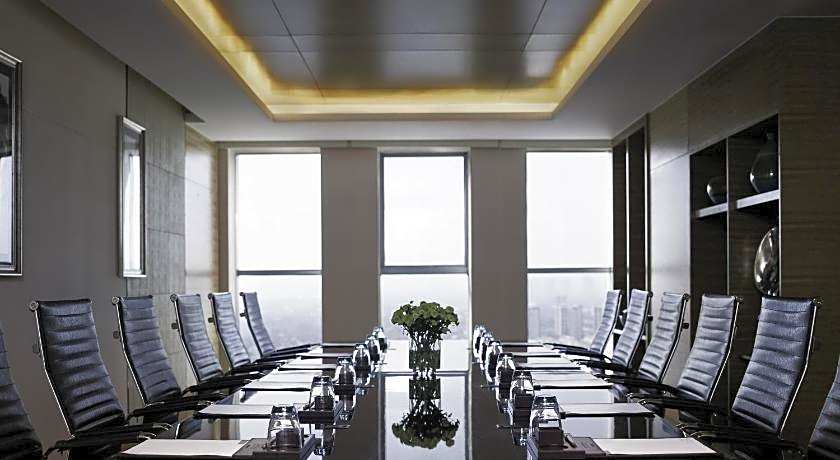 Pullman Wuxi New Lake Hotel