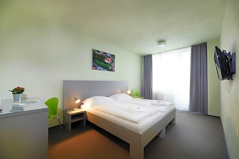 Hotel Atom Třebíč