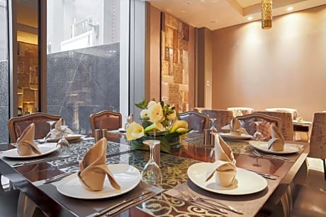 The Legacy Luxury Hotel