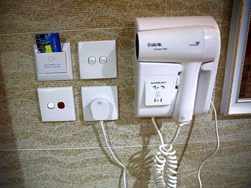 Everest Inn Guest House