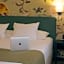 Hotel Director Vitacura