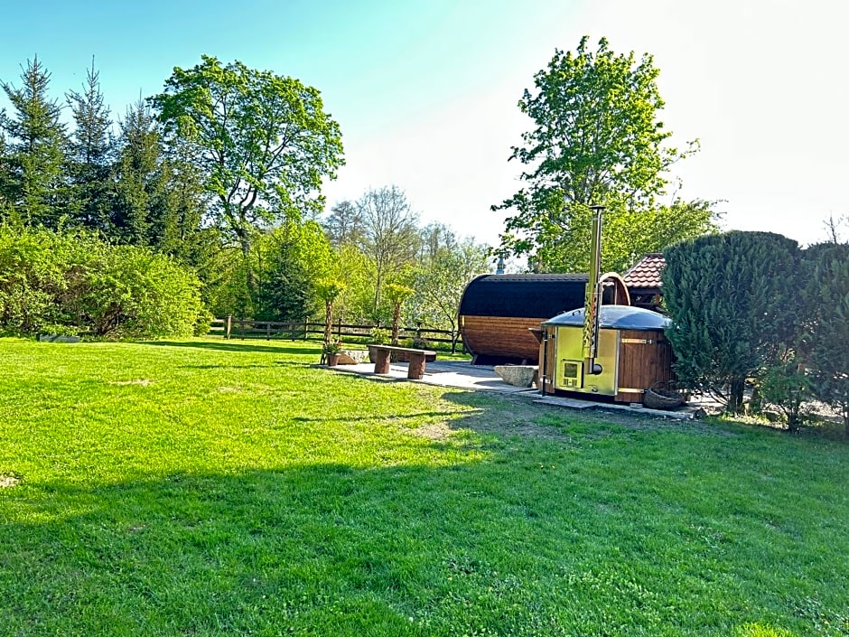 Domek pod Lasem na Mazurach