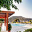 Zoes Hotel Studios