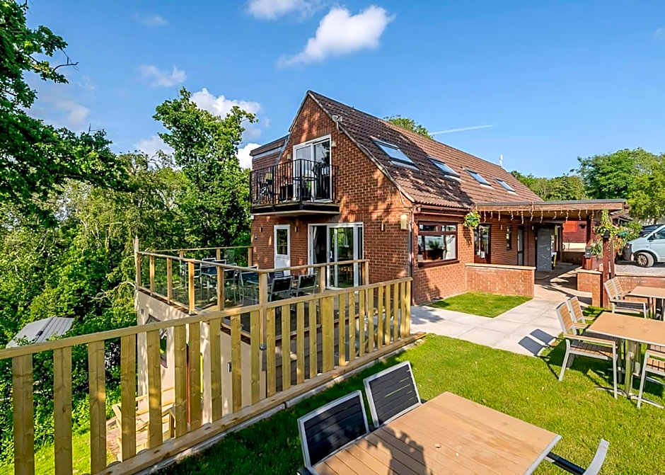Castle Brake Holiday Park